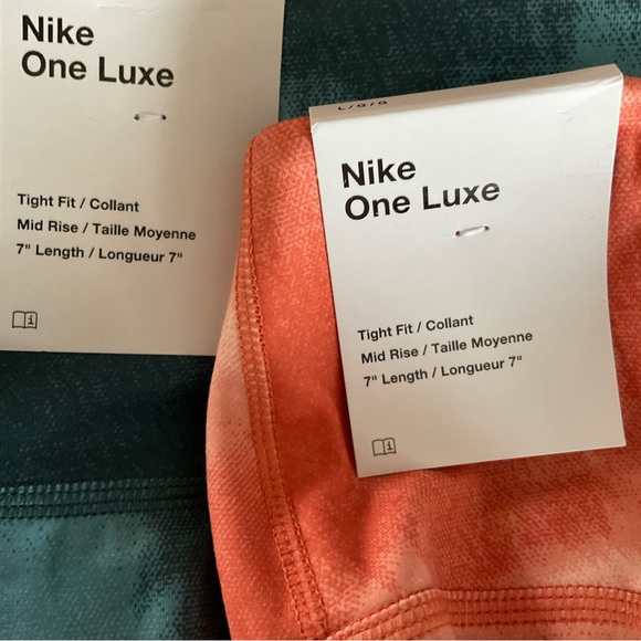 Nike One Luxe Training shorts (lot of 2) Size Large NWT (A1) - Picture 8 of 8